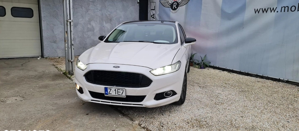 Ford Fusion cena 79900 przebieg: 130750, rok produkcji 2017 z Września małe 781